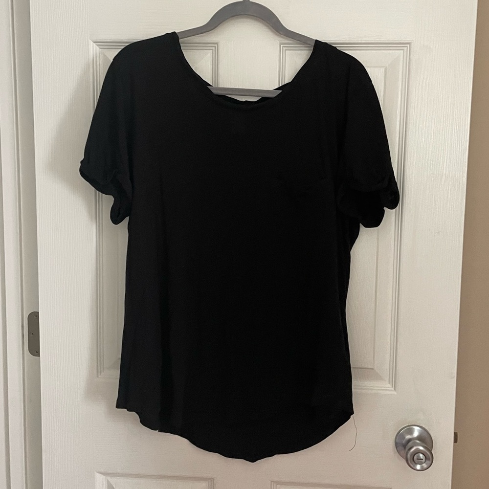 H&M Basic Black Tee